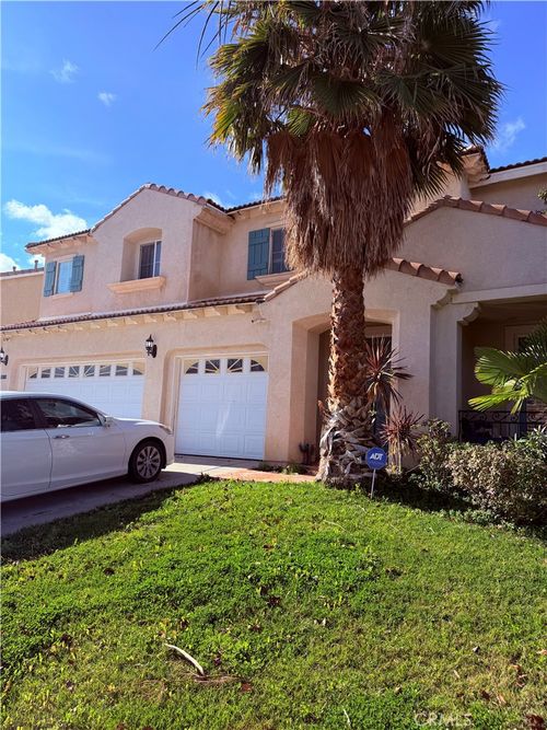 39119 Giant Sequoia St, Palmdale, CA, 93551-6005 | Card Image