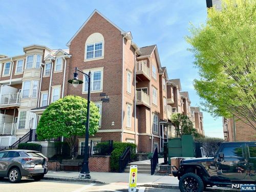 200 Dey St, Harrison, NJ, 07029-1884 | Card Image