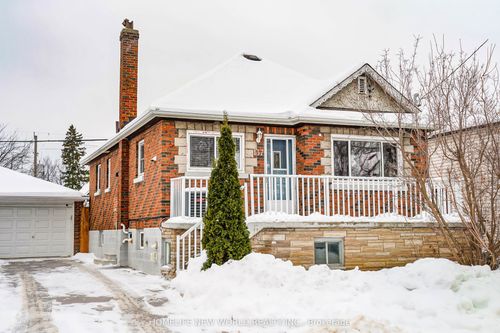 137 Banting Ave, Oshawa, ON, L1H2M5 | Card Image