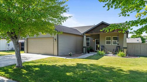 5803 W 11th Pl, Kennewick, WA, 99338-2178 | Card Image