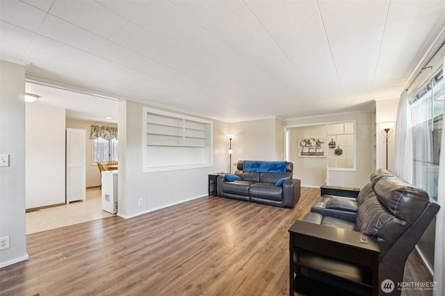 2735 Mcleod Road, House other with 2 bedrooms, 1 bathrooms and 1 parking in Bellingham WA | Image 6