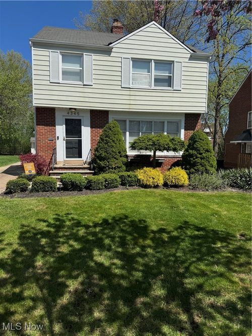 4345 Baintree Rd, University Heights, OH, 44118-3930 | Card Image