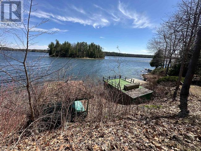 84B Sandpit Lane E, House other with 2 bedrooms, 1 bathrooms and 2 parking in Frontenac (Frontenac South) ON | Image 5