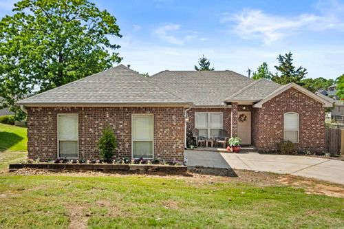 10610 Rockbrook Dr, Sherwood, AR, 72120-2227 | Card Image