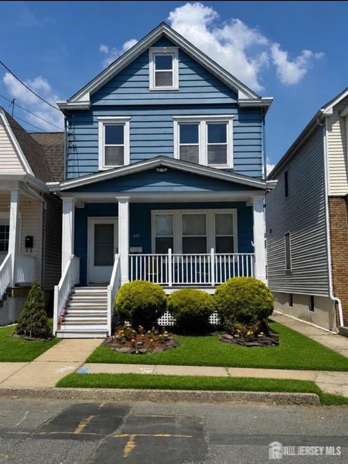 619 Lee St, Perth Amboy, NJ, 08861-2411 | Card Image