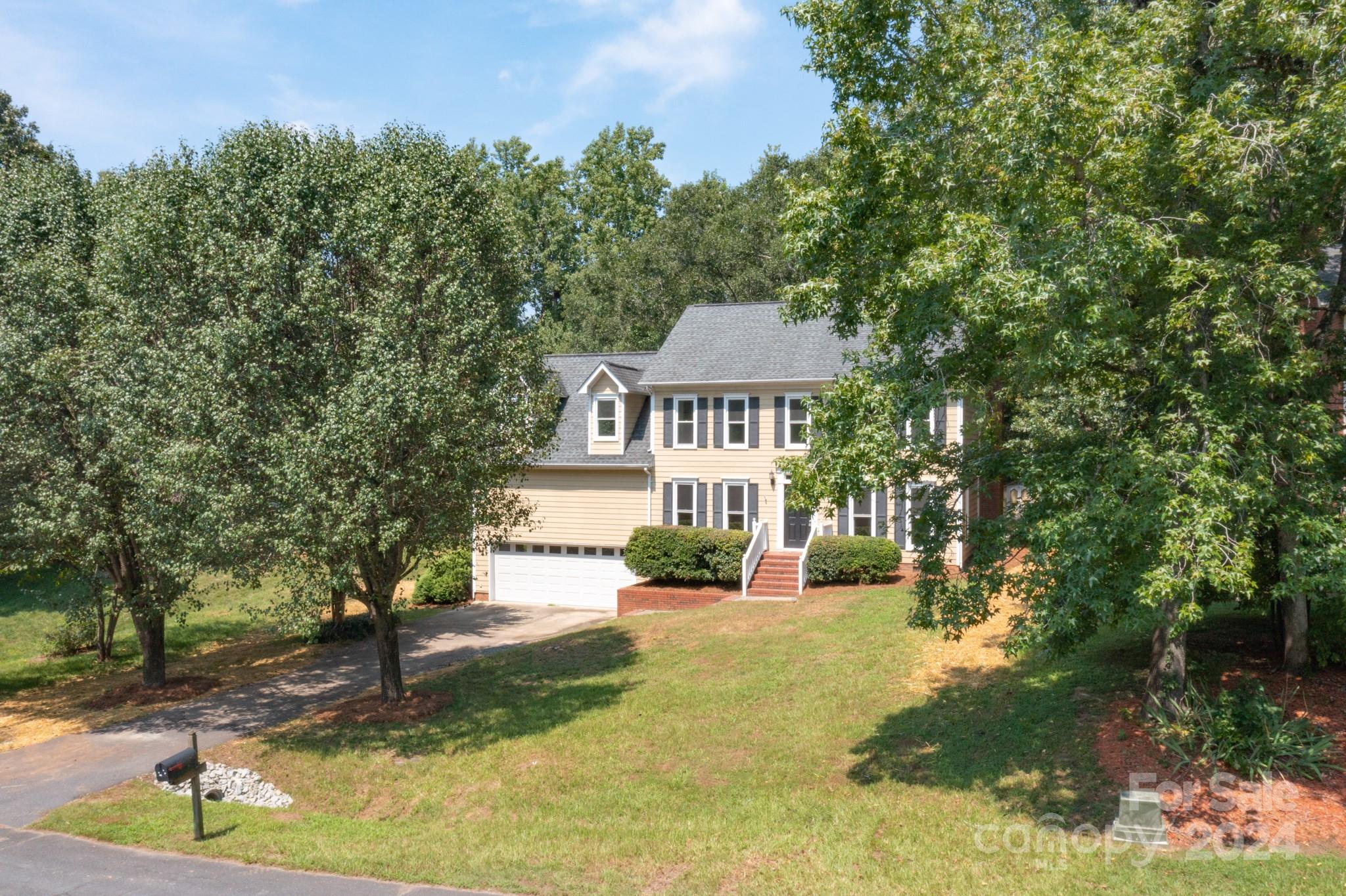 Hitching Post Ln, Rock Hill, SC 29732