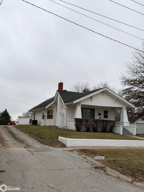 207 S 5th Ave, Villisca, IA, 50864-1132 | Card Image