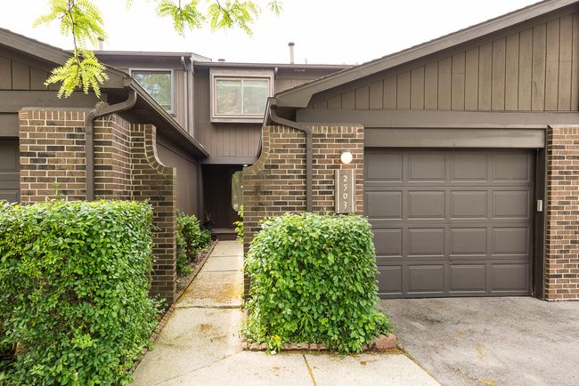 2503 Meade Ct, Condo with 2 bedrooms, 3 bathrooms and null parking in Ann Arbor MI | Image 47