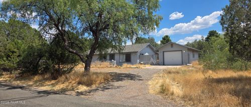 4805 E Cochise Dr, Rimrock, AZ, 86335-5822 | Card Image