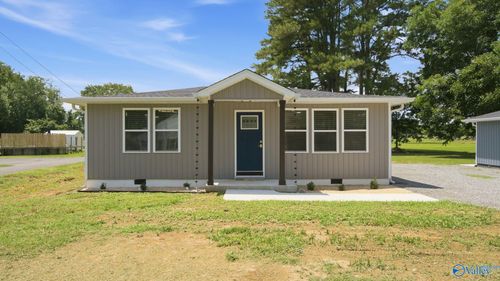 510 S Cedar Hill Dr, Scottsboro, AL, 35768-1610 | Card Image