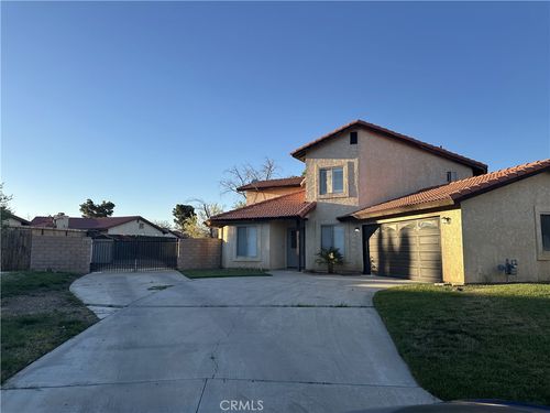 10352 Primrose Ct, Hesperia, CA, 92345-7721 | Card Image