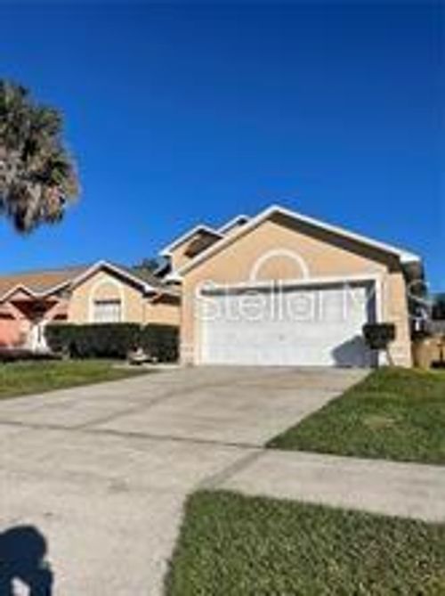 751 Country Woods Cir, Kissimmee, FL, 34744-4628 | Card Image