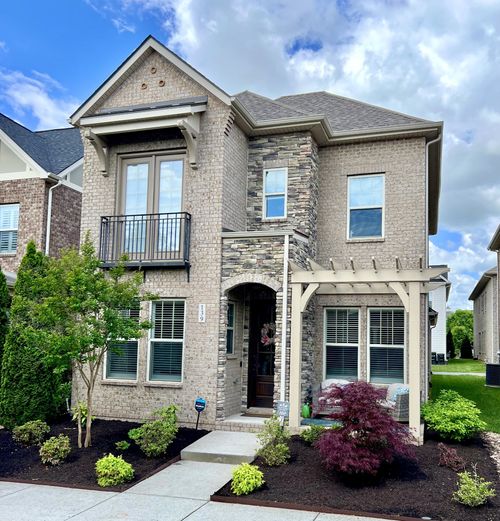 139 Benjamin Ln, Hendersonville, TN, 37075-2984 | Card Image