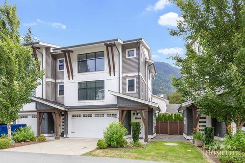 4-386 Pine Avenue, Harrison Hot Springs, BC, V0M1K0 | Card Image
