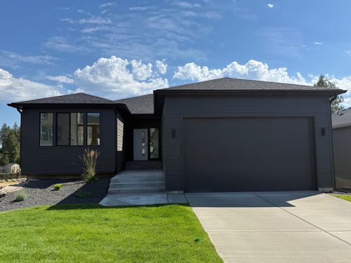 3203 S Custer Ln, Spokane, WA, 99223-1252 | Card Image