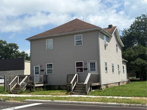 946 Putnam Avenue, Zanesville, OH, 43701 | Card Image