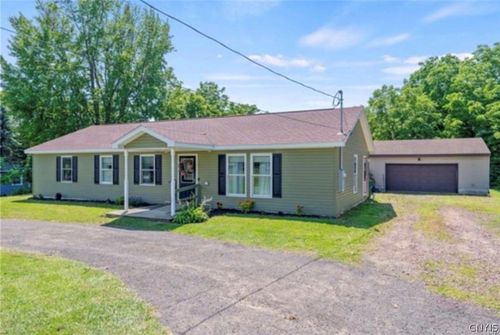 31 Franklin Ave, Oswego, NY, 13126-1755 | Card Image