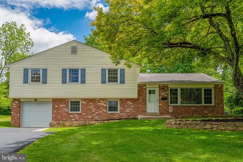 849 Parkside Ave, WEST CHESTER, PA, 19382-5404 | Card Image
