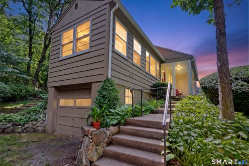 104h-104 1/2 Ledgebrook Dr, Norwalk, CT, 06854-1070 | Card Image