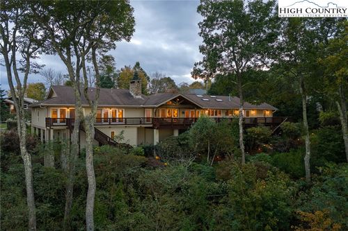 400 Rambling Rd, Blowing Rock, NC, 28605-9941 | Card Image