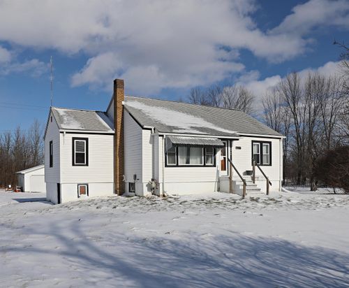 2242 W Lake Rd, Clio, MI, 48420-8838 | Card Image