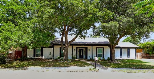 1503 Woodvine Dr, Euless, TX, 76040-6446 | Card Image