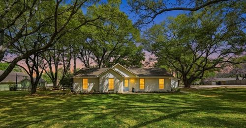 18902 Misty Lane, Tomball, TX, 77377 | Card Image
