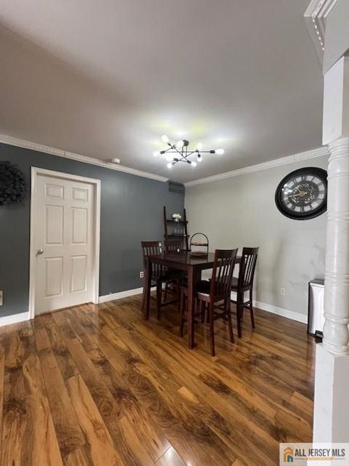 2803 Ridgefield Ct, Helmetta, NJ, 08828-1154 | Card Image