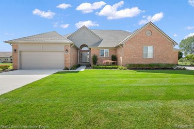 33794 Au Sable Drive, Condo with 2 bedrooms, 2 bathrooms and null parking in Chesterfield Twp MI | Image 1