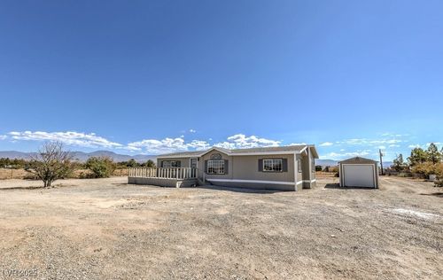 4611 Jackie St, Pahrump, NV, 89048-6816 | Card Image