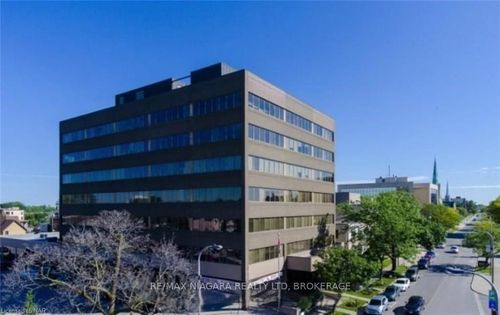 204-43 Church St, Saint Catharines, ON, L2R7E1 | Card Image