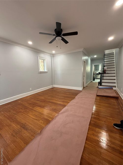 11638 Lincoln St, South Ozone Park, NY, 11420-2644 | Card Image