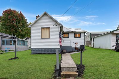 104 Caldwell Street, House other with 2 bedrooms, 1 bathrooms and null parking in Terra Alta WV | Image 2