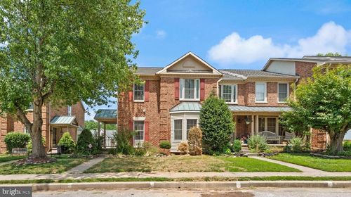 21 Willwood Ct, BALTIMORE, MD, 21209-1059 | Card Image