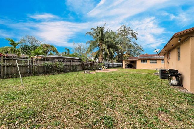 1900 Nw 88 Th St, Home with 0 bedrooms, 0 bathrooms and 4 parking in Miami FL | Image 19