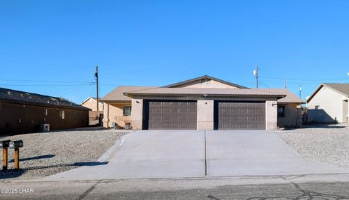 3221 Tomahawk Dr, Lake Havasu City, AZ, 86406-5729 | Card Image