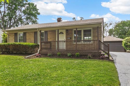 310 Rosewood Ave, Buffalo Grove, IL, 60089-2049 | Card Image