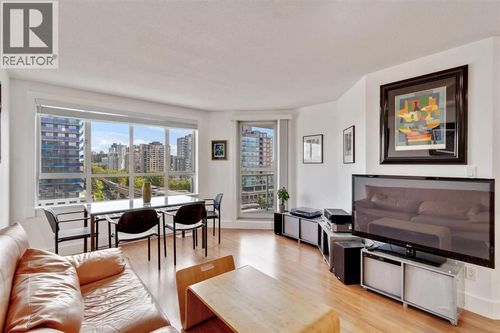 1001-3455 Ascot Pl, Vancouver, BC, V5R6B7 | Card Image