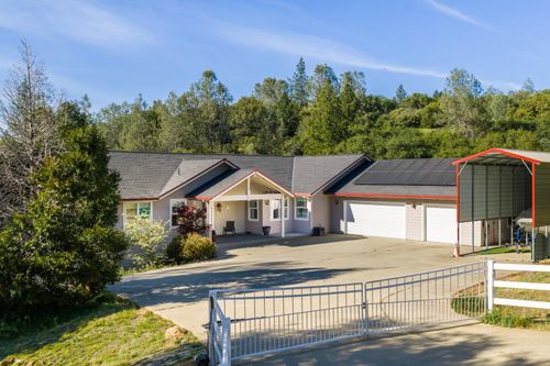 10360 Oak Canyon Dr, Penn Valley, CA, 95946-8989 | Card Image