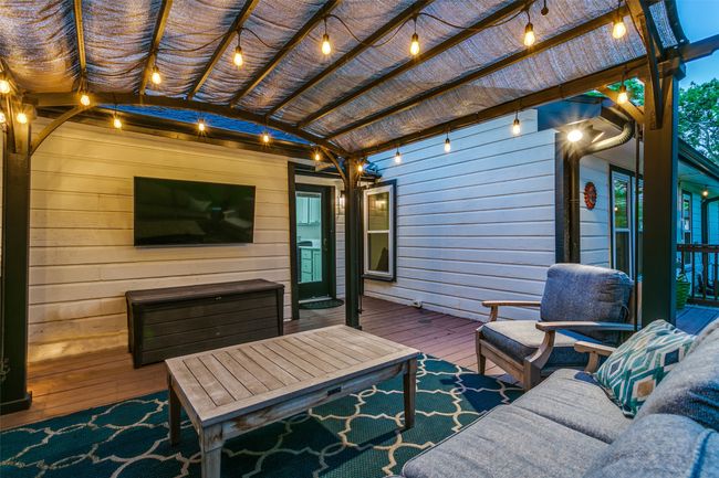 854 E Wall St, House other with 3 bedrooms, 2 bathrooms and null parking in Grapevine TX | Image 28