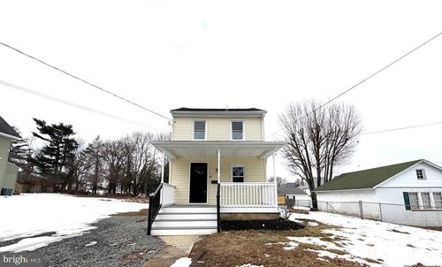 63 Linwood Ave, WILLIAMSTOWN, NJ, 08094-1811 | Card Image