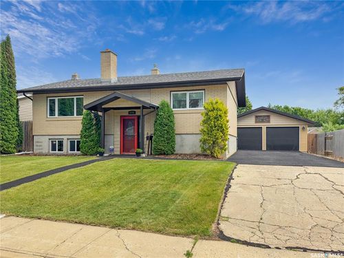 1772 Centennial Cres, North Battleford, SK, S9A3J3 | Card Image