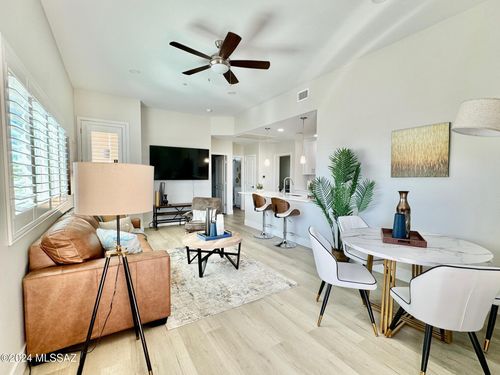 200-2032 E River Road, Tucson, AZ, 85718 | Card Image