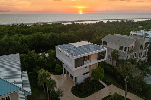 706 Waterside Dr, MARCO ISLAND, FL, 34145-1844 | Card Image