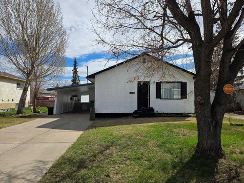 9307 104 Avenue, Grande Prairie, AB, T8V1C8 | Card Image