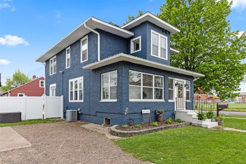 36 W Humbird St, Rice Lake, WI, 54868-1735 | Card Image