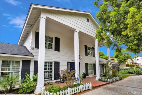 1525 Garden St, Redlands, CA, 92373 | Card Image