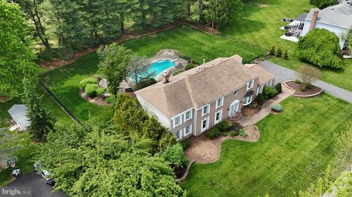 49 Saratoga Dr, West Windsor, NJ, 08550-2935 | Card Image