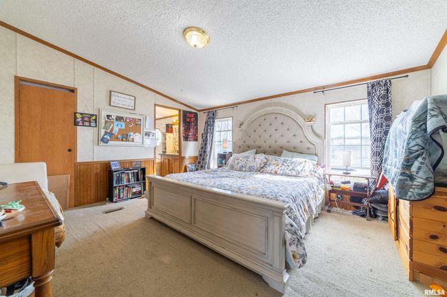 611 N Rangeline Street, House other with 5 bedrooms, 2 bathrooms and null parking in Lima IL | Image 10