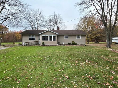 887 State Route 534 Nw, Newton Falls, OH, 44444-9513 | Card Image